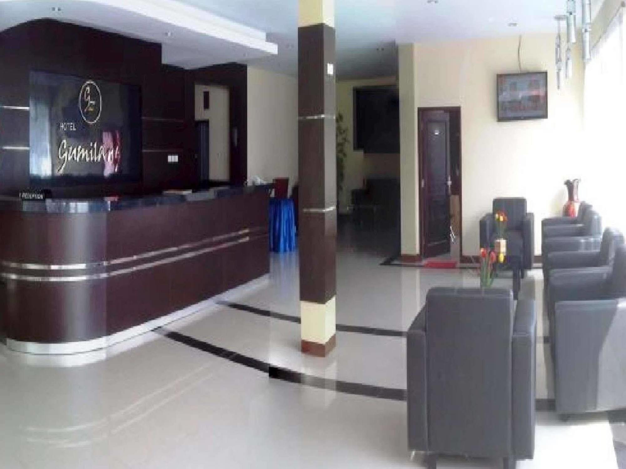 Gumilang Hotel 茂物 外观 照片